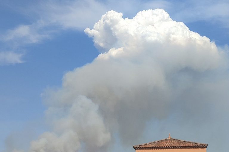 Pyrocumulus de la Gardiole : quand un incendie crée sa propre météo